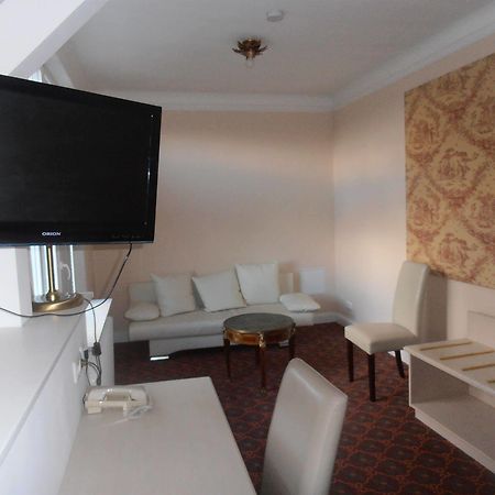 Hotel Hesse Schenefeld  Екстер'єр фото