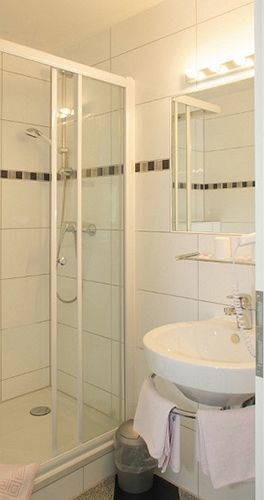 Hotel Hesse Schenefeld  Екстер'єр фото